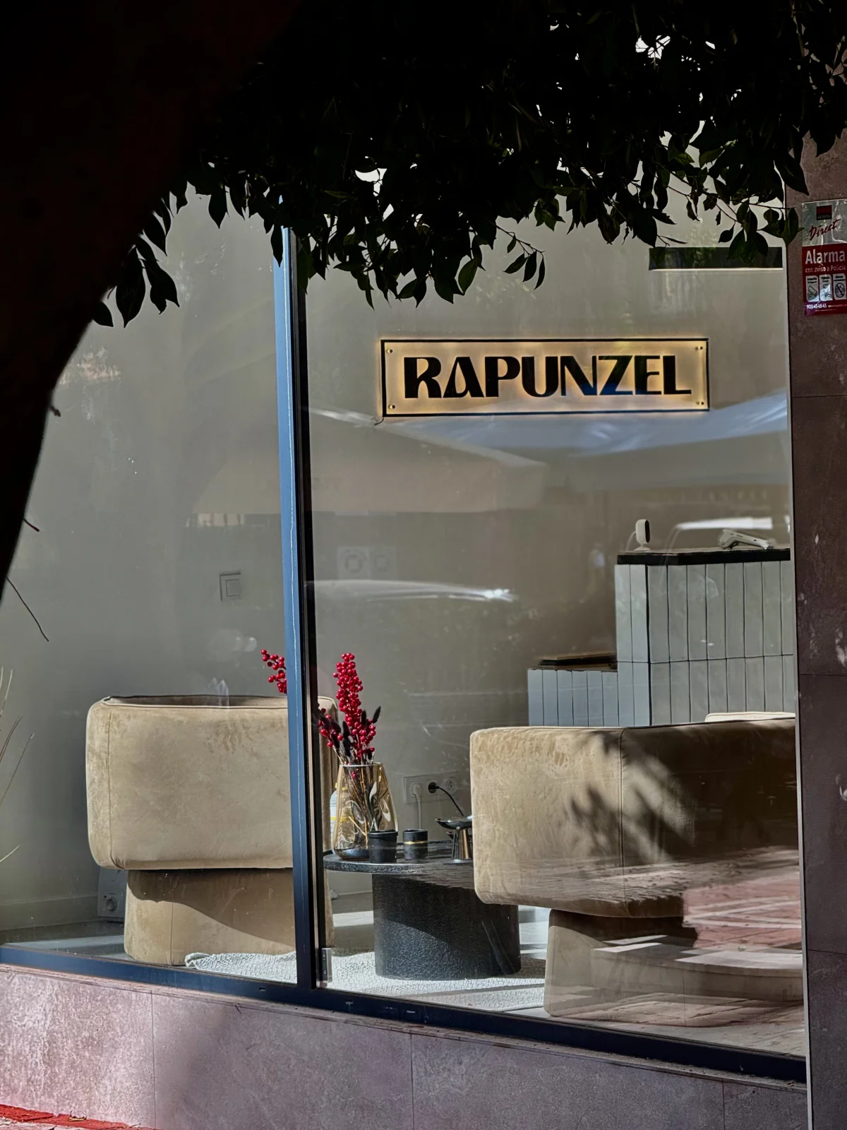 Extensiones de cabello premium en Marbella